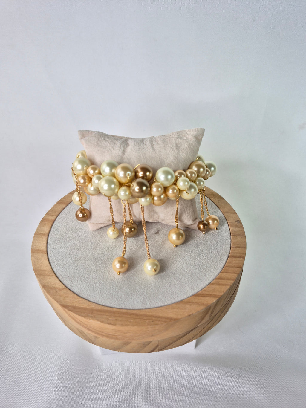 Perlas doradas Cubagua