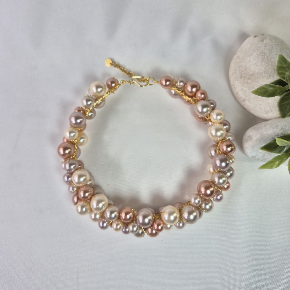 Choker Aura